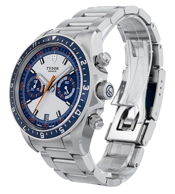 Tudor Heritage Chronograph M70330B-0001 Image 2